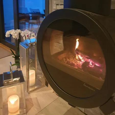 Feriehus Coastal With Ocean View On Lepsoya *