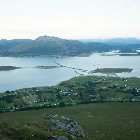 Feriehus Coastal With Ocean View On Lepsoya Kjerstad (Lepsoya)